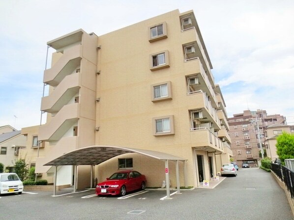 ラヴィアン オランジュの物件外観写真